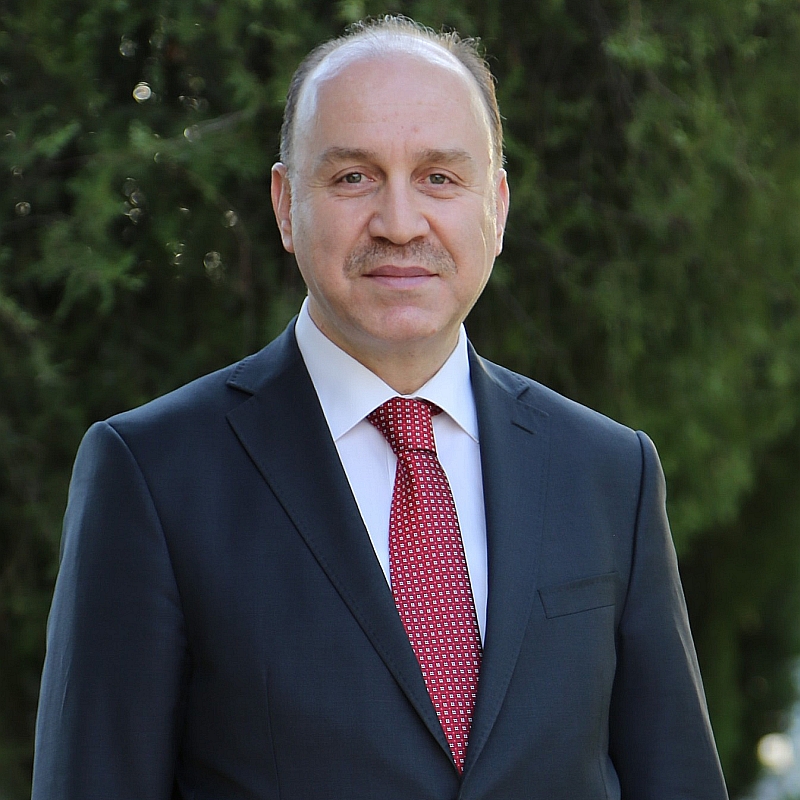 Dr. Ramazan USTA